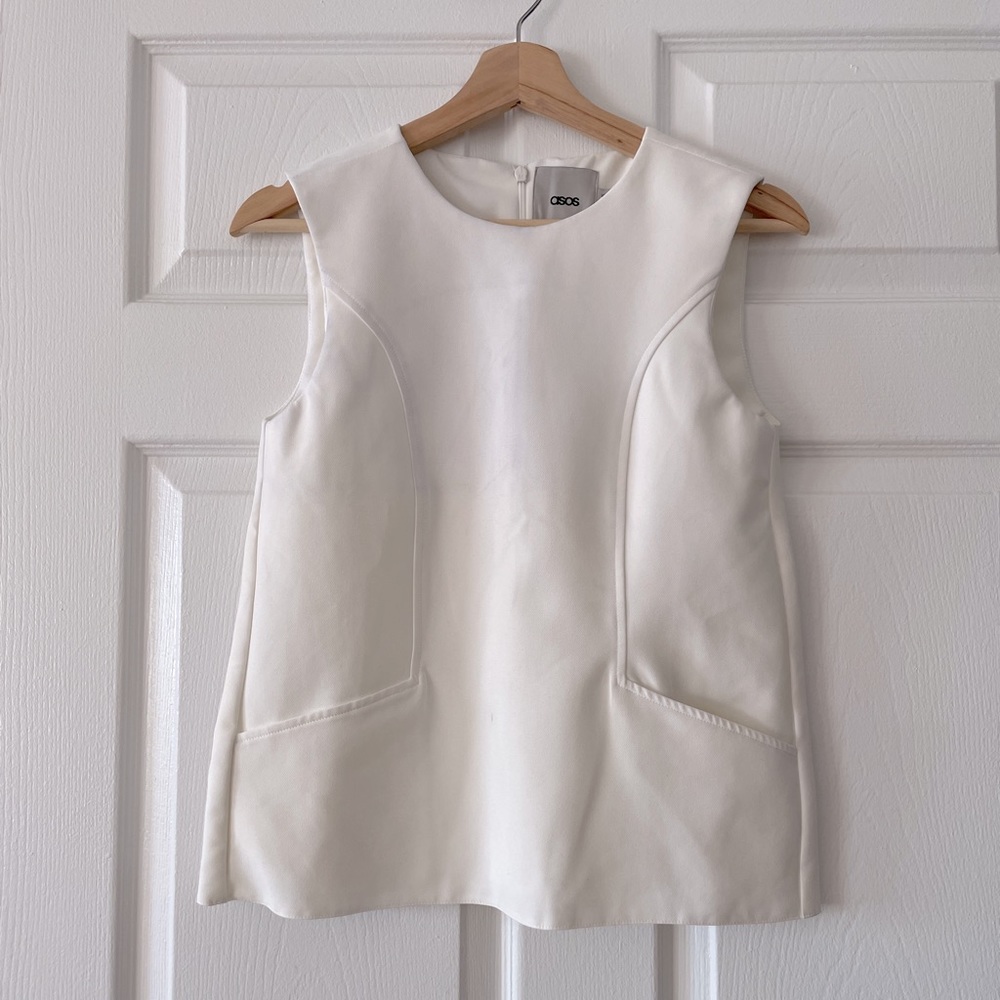 Asos sleeveless top white size us2